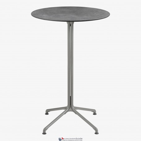 Horizon mange debout